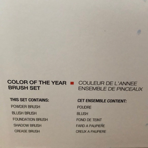 Sephora + Pantone Brush set, with original box and display case - Picture 3 of 5